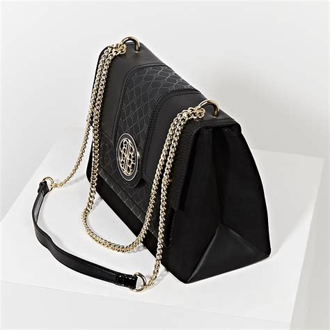 black handbags gold chain.